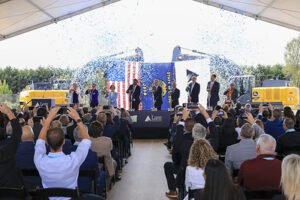 Read more about the article Lam Research Breaks Ground on New Oregon Lab to Accelerate AI Era Semiconductor Research & Development Locally, Globally