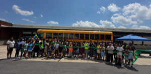 Read more about the article Zum Sees Strong Driver Hiring Momentum as More Than 200 Drivers and Families Celebrate New Philadelphia Operations Center