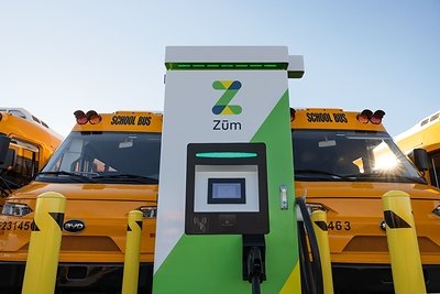 You are currently viewing Zum Begins Historic Electric School Bus Rollout in San Francisco