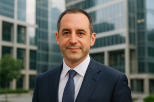 Read more about the article Patterson & O’Neill Partner Chris Manasserian Named a Southern California Commercial Real Estate Visionary by LA Times Studios