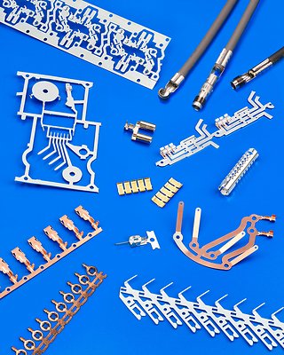 You are currently viewing ELECTRICAL CONNECTORS & TERMINALS CUSTOMIZED TO MEET DATA CENTER REQUIREMENTS