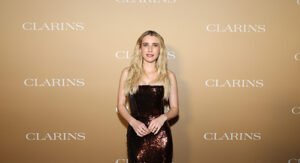 Read more about the article Clarins Lights Up the Austin Skyline with an Immersive Celebration of Skin Longevity